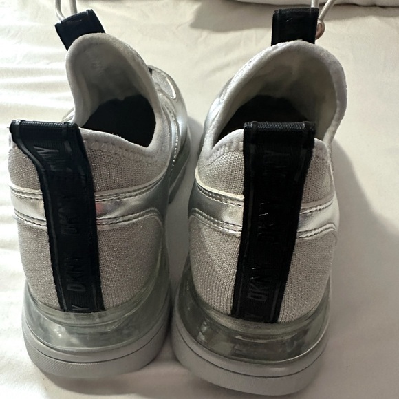 DNKY TACE SLIP ON SNEAKERS - Picture 6 of 8